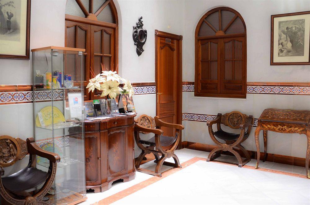 Roma Guest house Seville