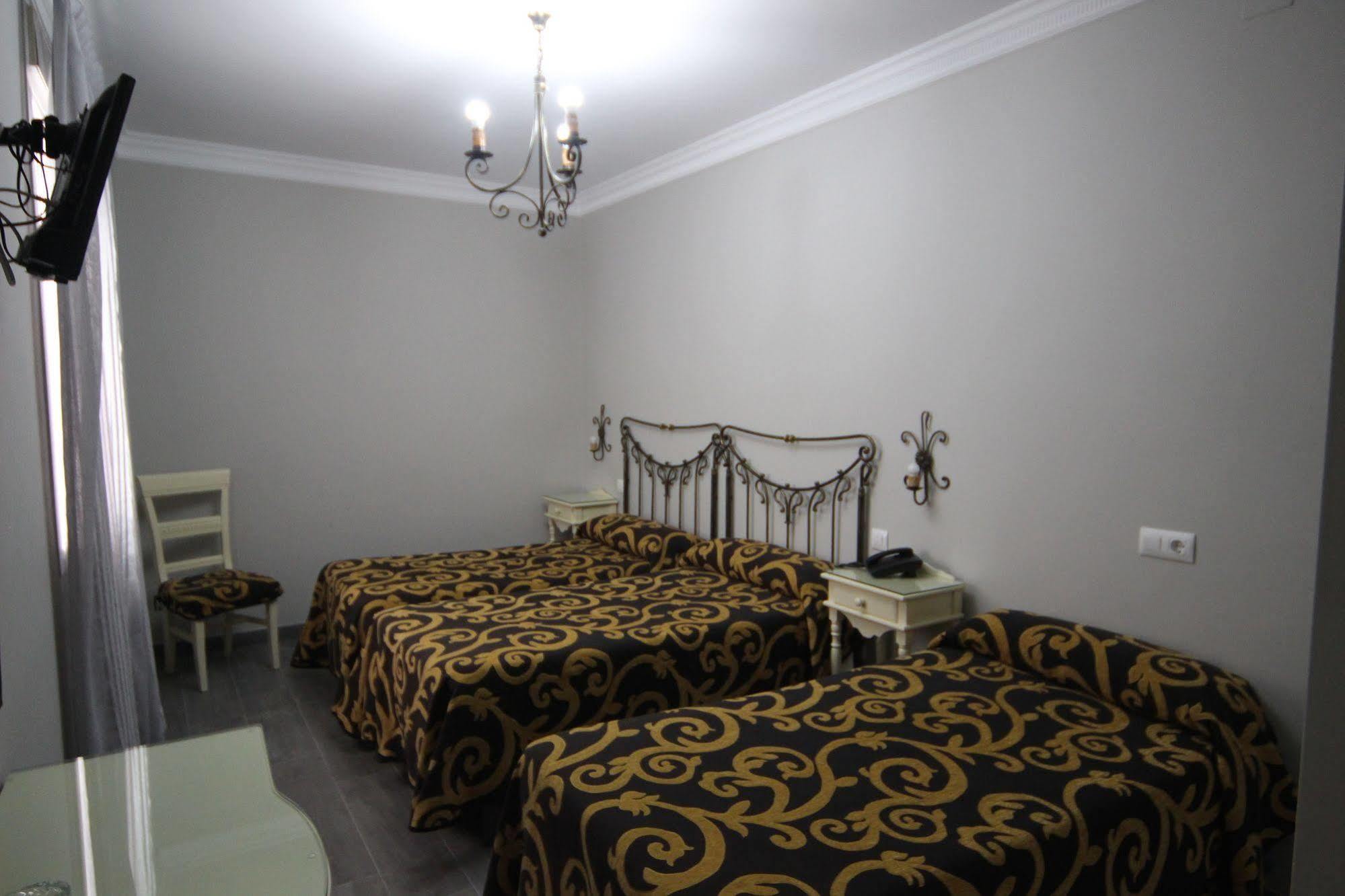 Roma Guest house